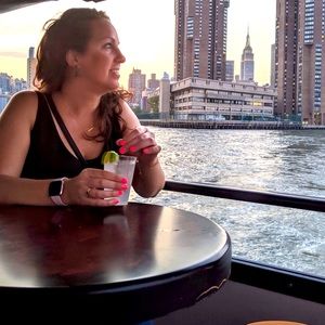 Meet your Posher, Gina